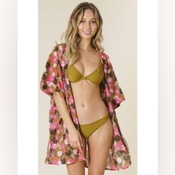 🌺 S O L D 🌺 Acacia Kaupo Kimono Dress in Lei Day - Picture 4 of 4